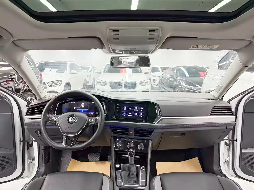 Volkswagen Sagitar — миниатюра 9