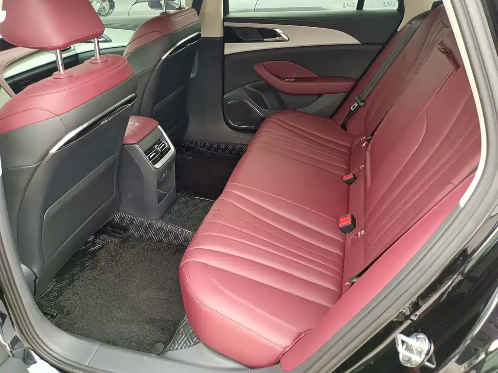 Hongqi Hongqi H5 — миниатюра 5