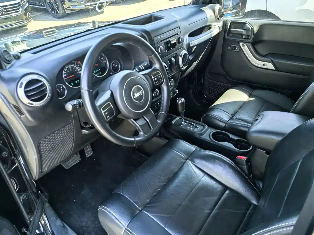 Jeep Wrangler — миниатюра 19