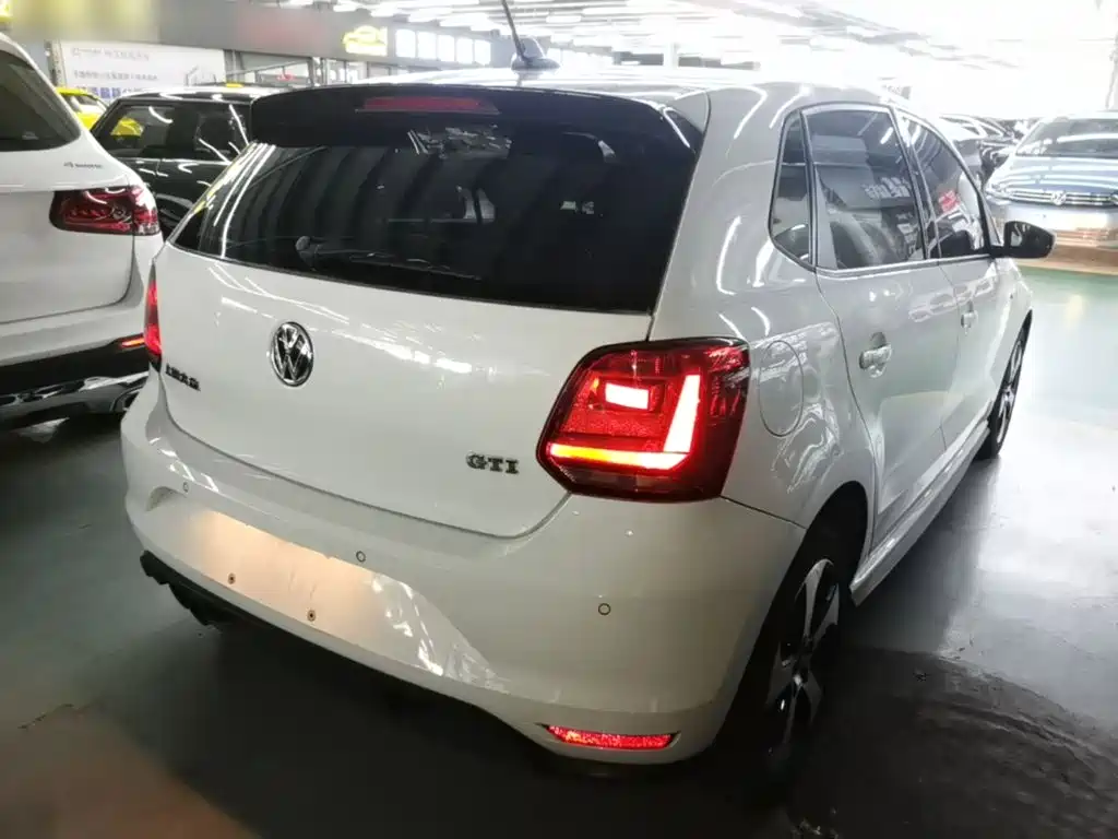 Volkswagen Polo — миниатюра 7