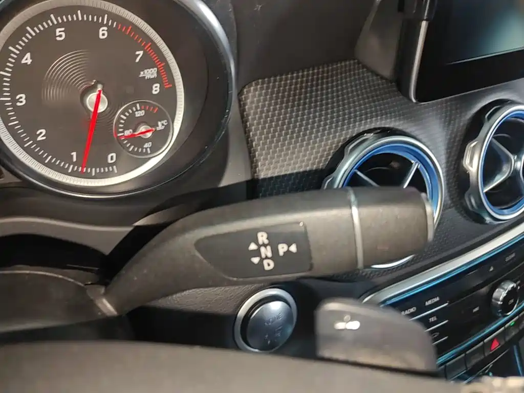 Mercedes-Benz GLA — миниатюра 14