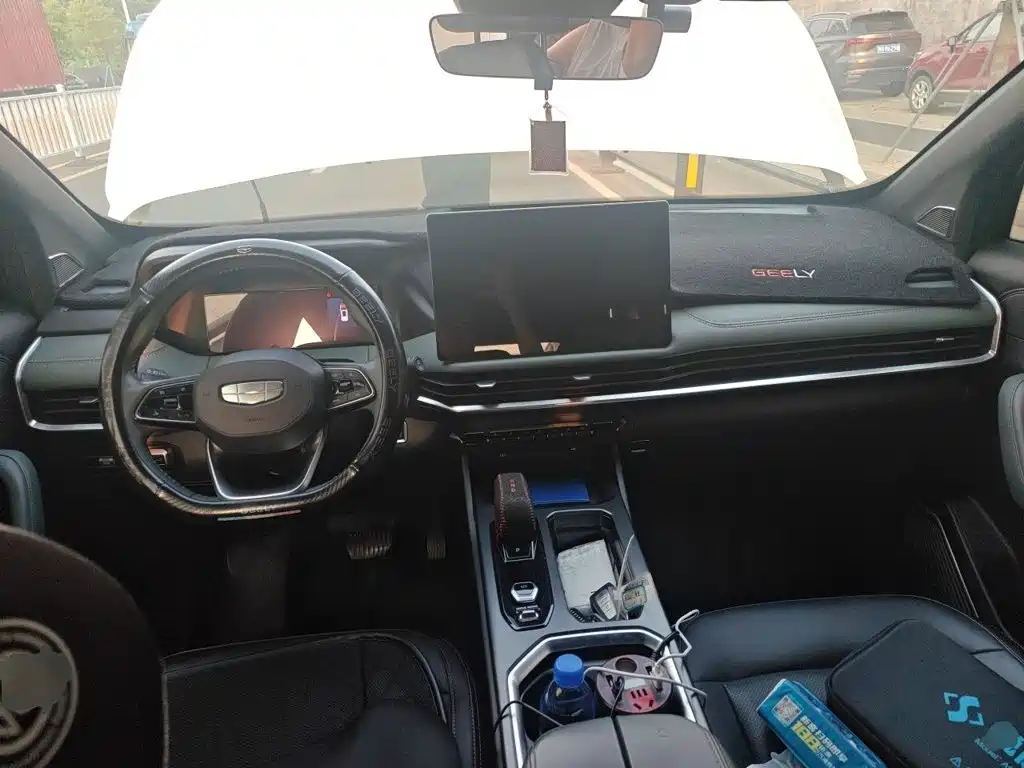 Geely Haoyue L — миниатюра 5