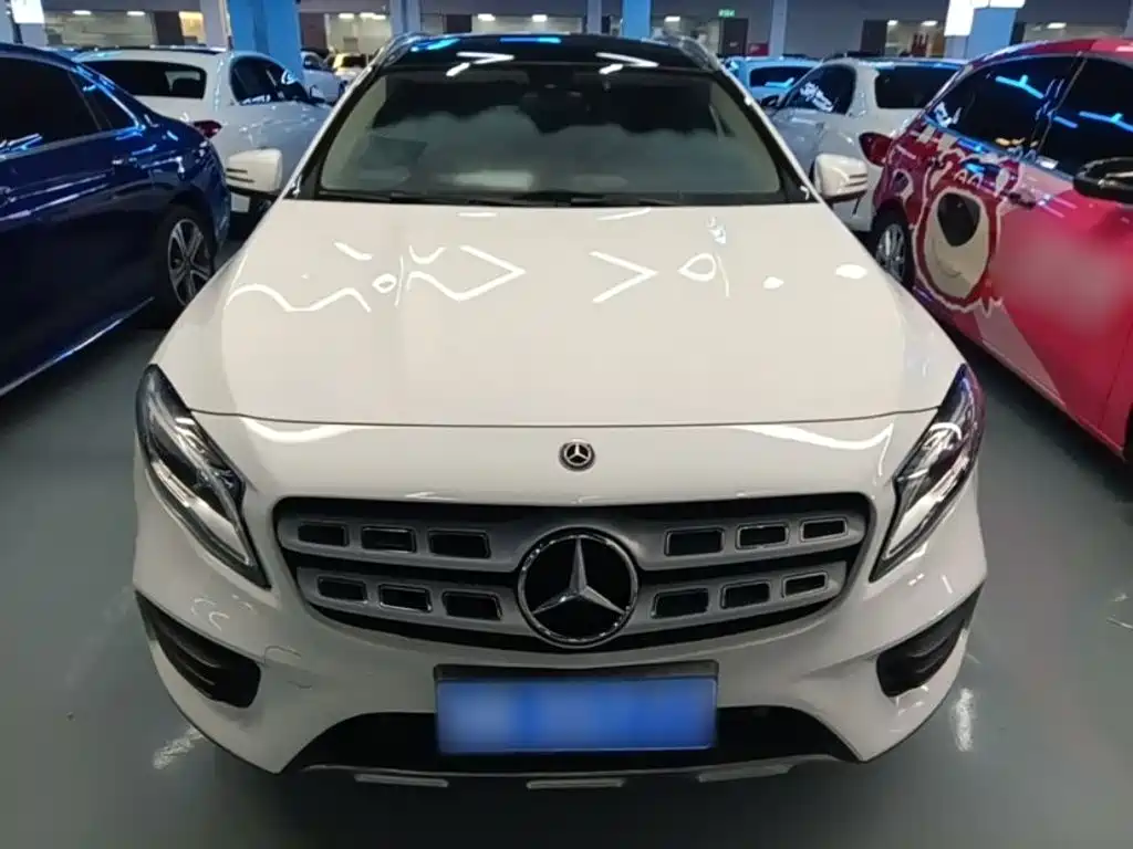 Mercedes-Benz GLA — миниатюра 3