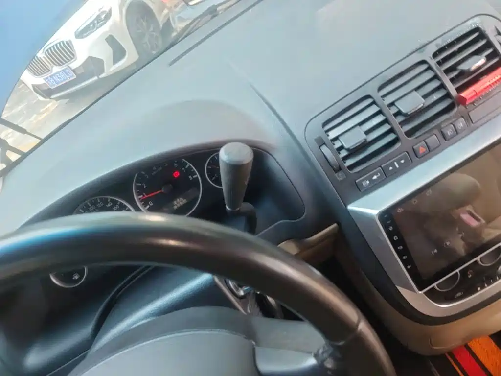 Buick GL8 — миниатюра 14
