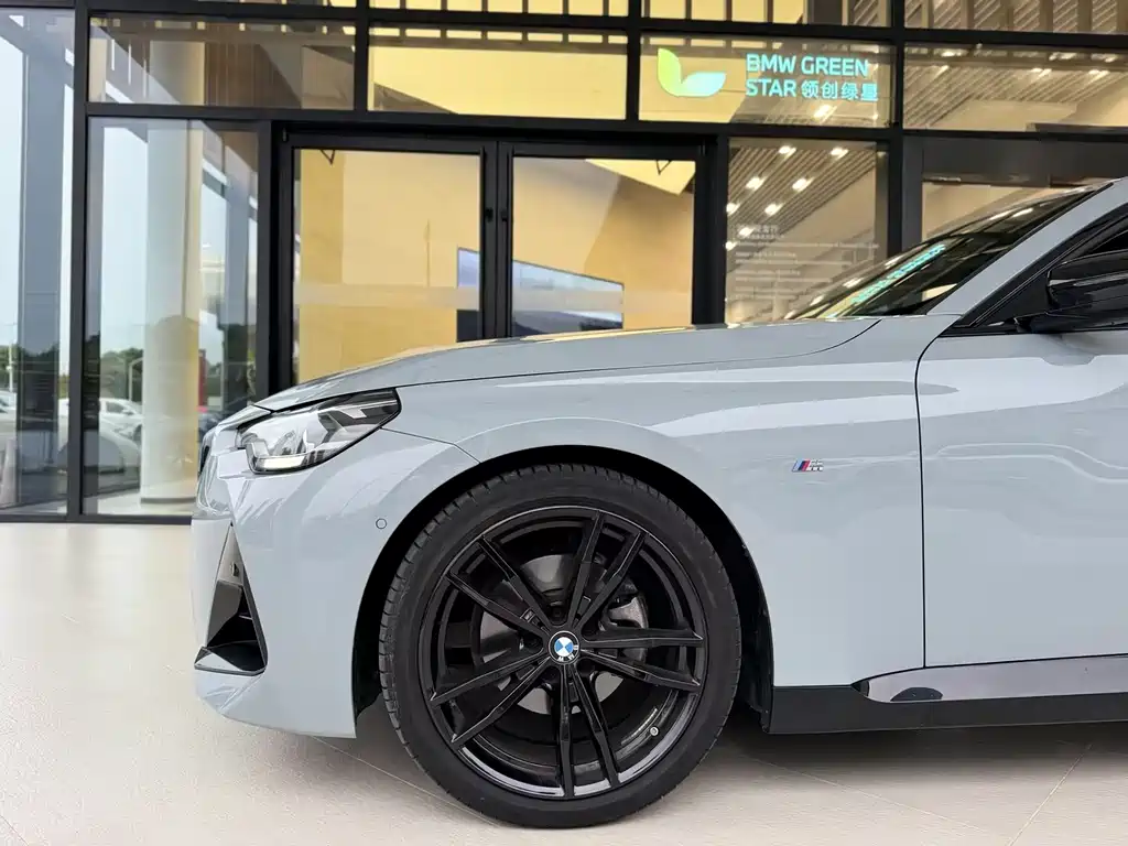 BMW 2 Series (Import) — миниатюра 4