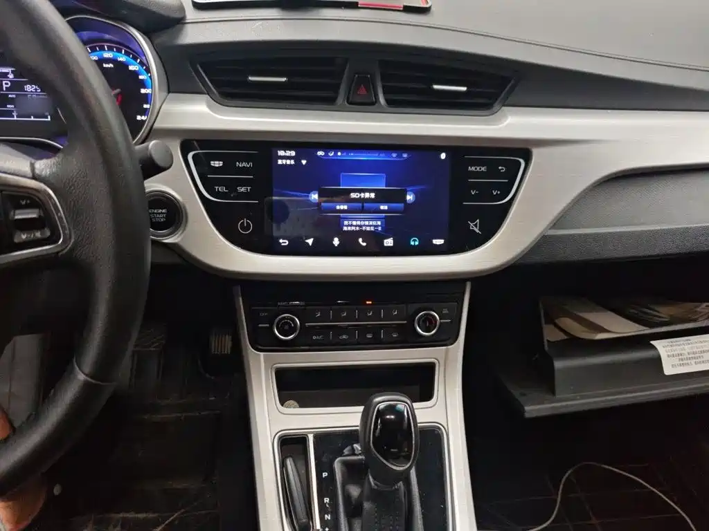 Geely Vision — миниатюра 6