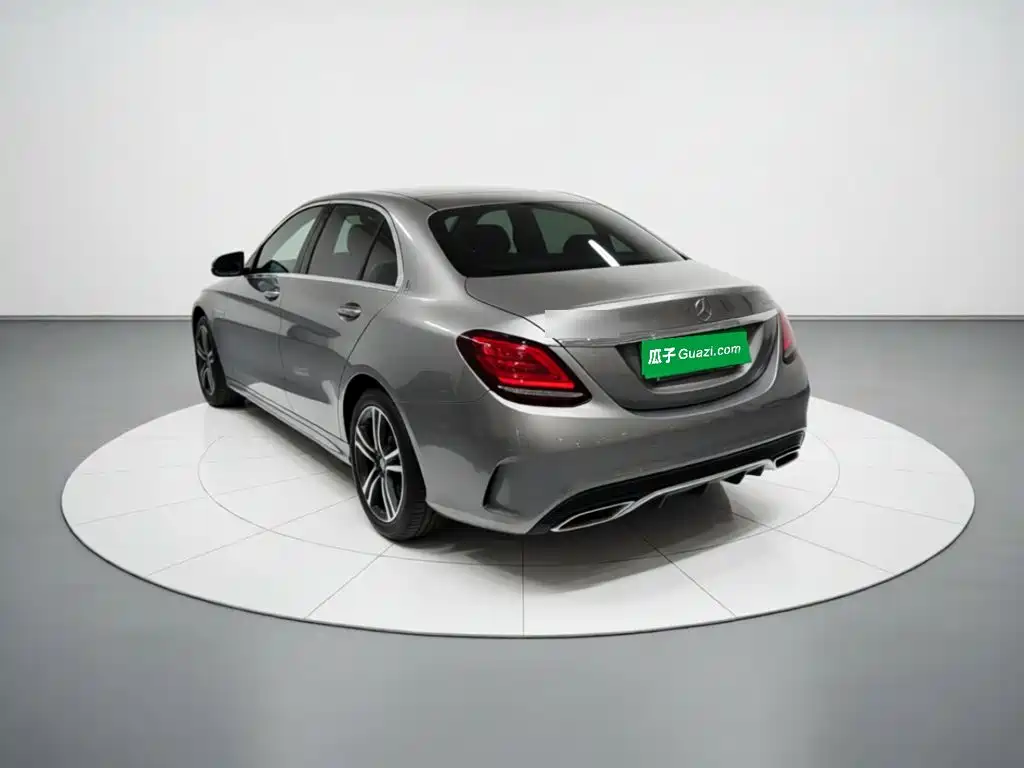 Mercedes-Benz C-Class — миниатюра 4