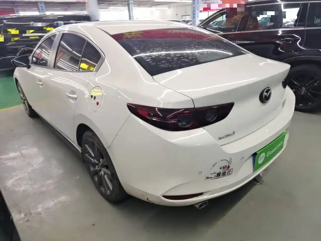 Mazda 3 Axela — миниатюра 5