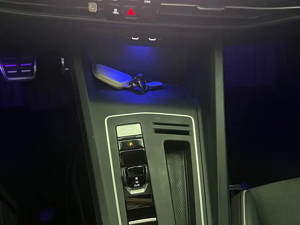 Volkswagen Golf — миниатюра 17