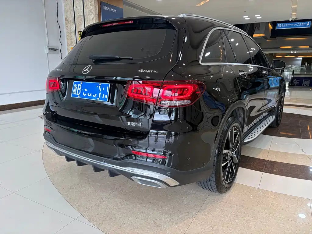 Mercedes-Benz GLC — миниатюра 11