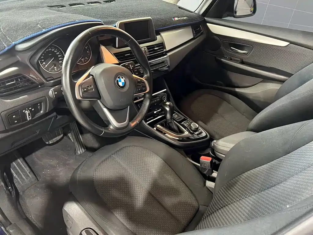 BMW 2 SERIES STATION WAGON