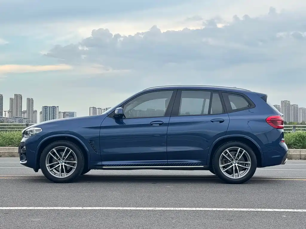 BMW X3 — миниатюра 4