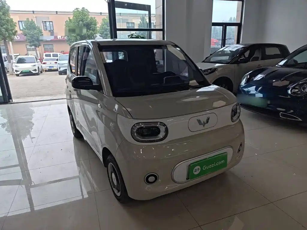 Wuling MINIEV — миниатюра 4