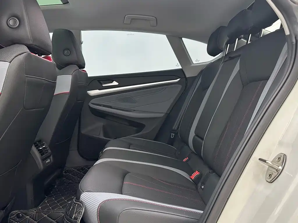 Volkswagen Lamando — миниатюра 8