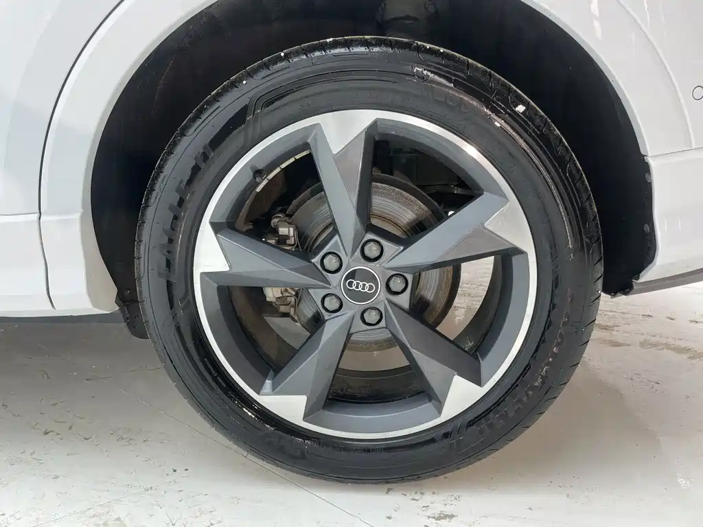 Audi Q3 — миниатюра 21