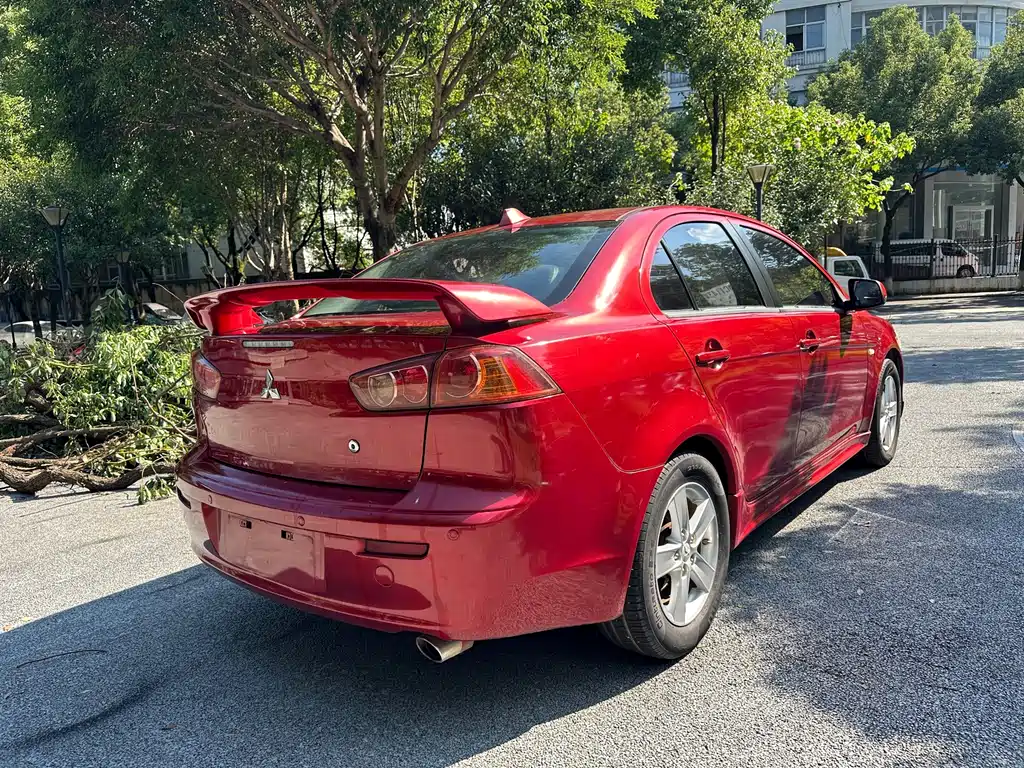 Mitsubishi Lancer EX — миниатюра 6
