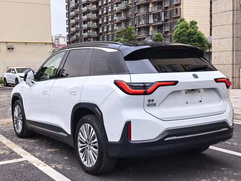 NIO ES6 — миниатюра 6