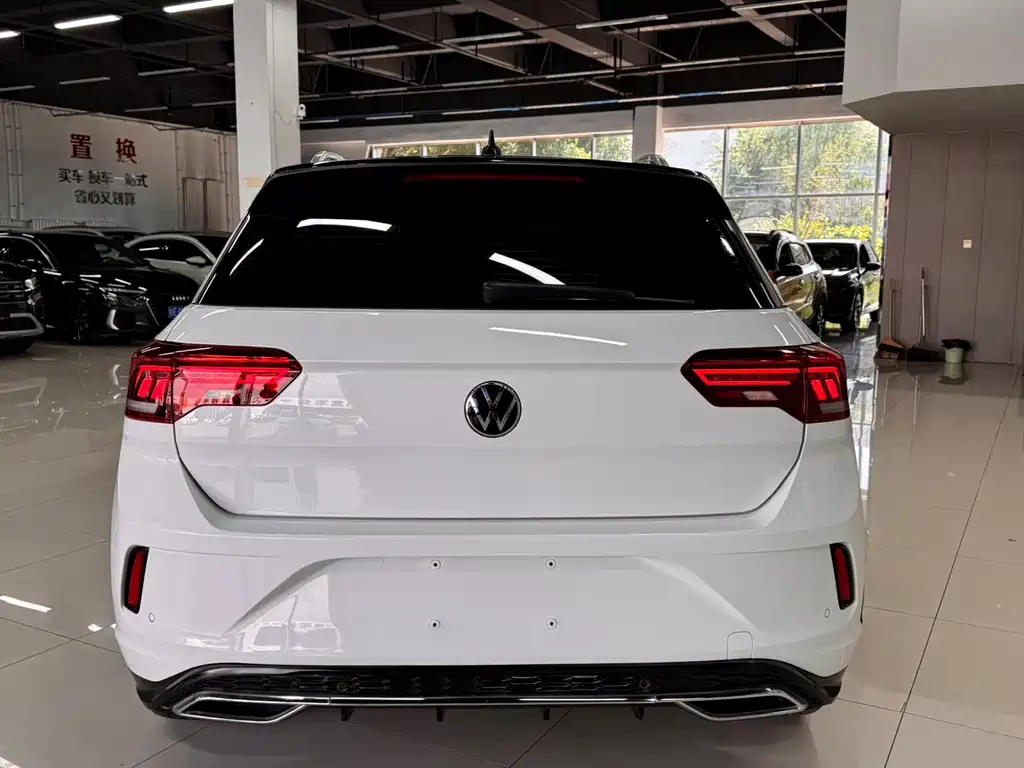 Volkswagen T-Roc — миниатюра 5
