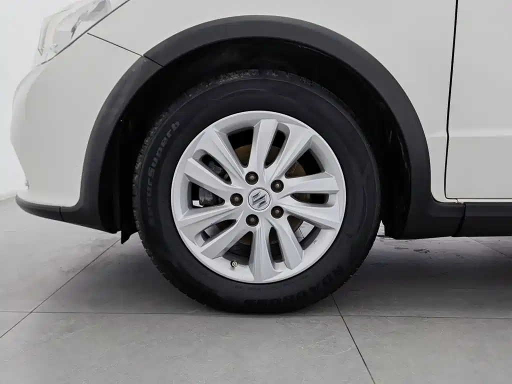 Suzuki SX4 — миниатюра 17