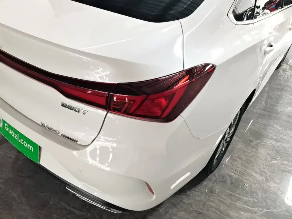 Changan Eado — миниатюра 8