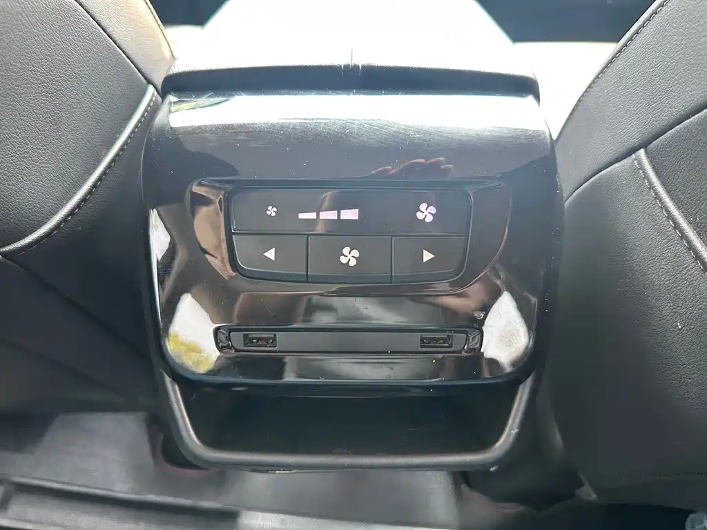 Wuling Victory — миниатюра 25