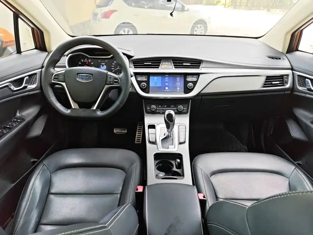 Geely Emgrand GS — миниатюра 10
