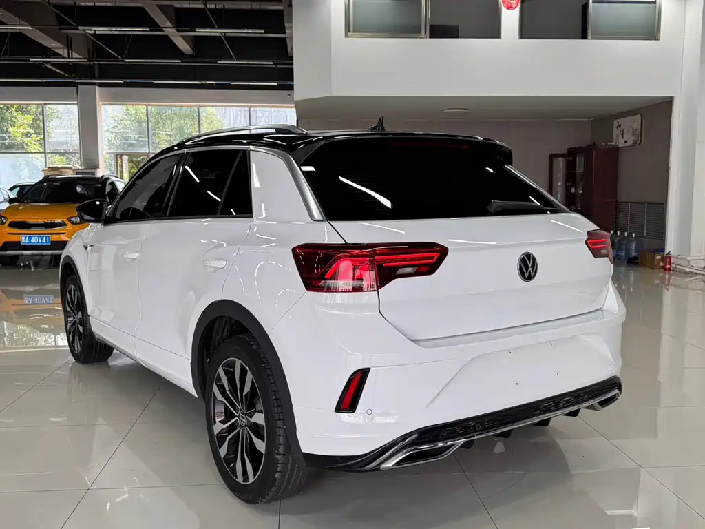 Volkswagen T-Roc — миниатюра 4