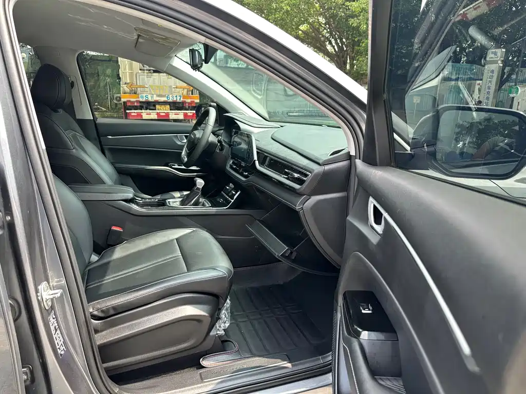 Wuling Victory — миниатюра 11