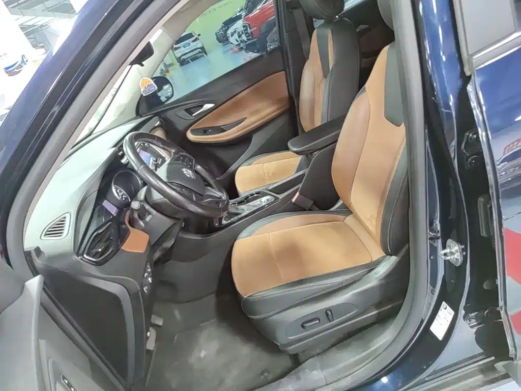 Buick Encore GX — миниатюра 15