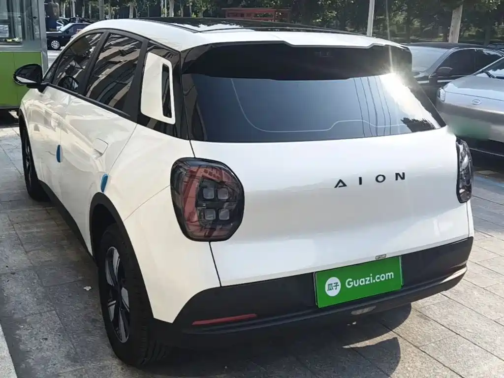 Aion AION UT — миниатюра 5