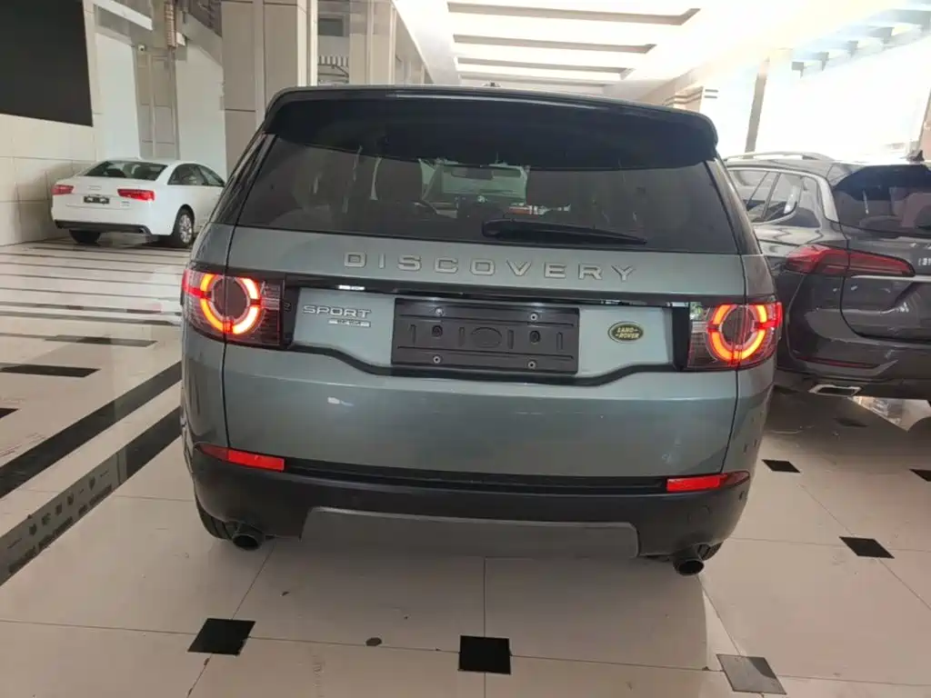 Land Rover Discovery Sport — миниатюра 6