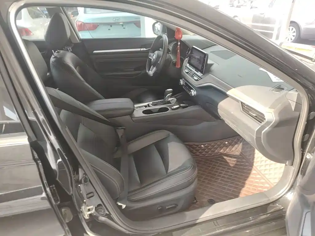 Nissan Teana — миниатюра 25