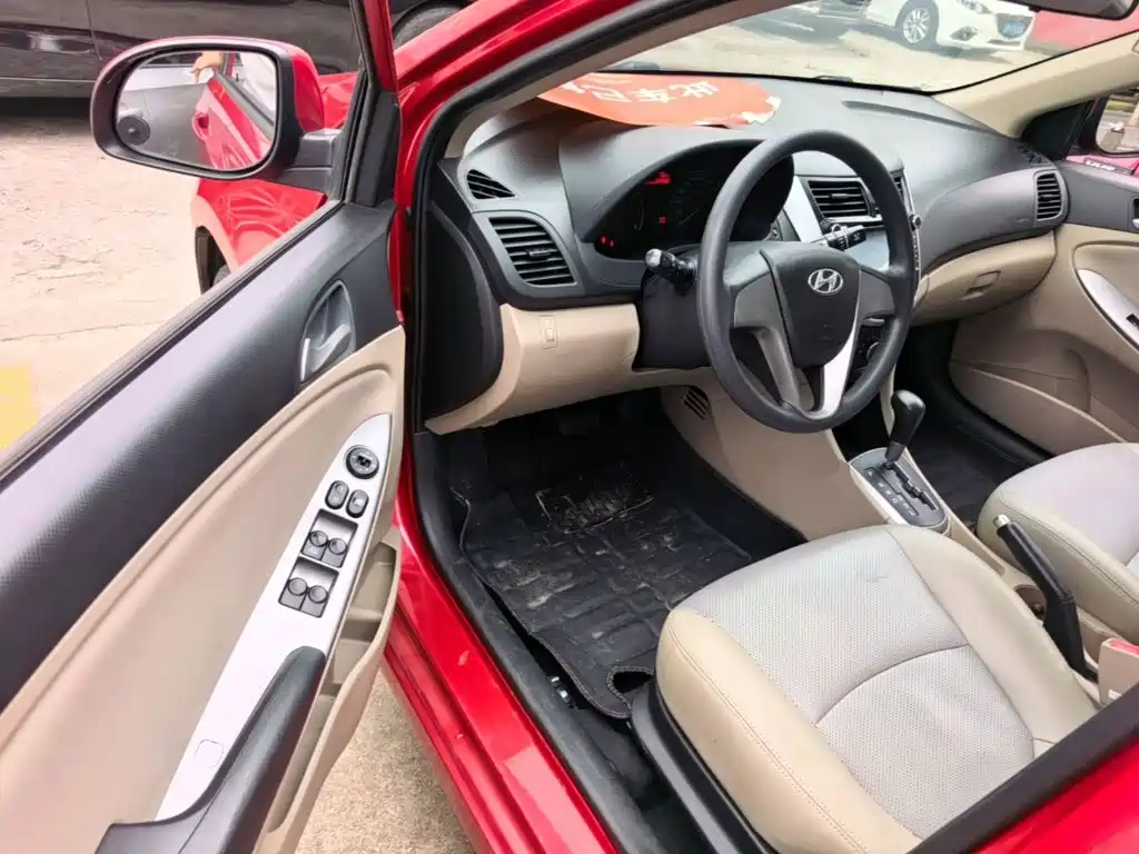 Hyundai Verna — миниатюра 16