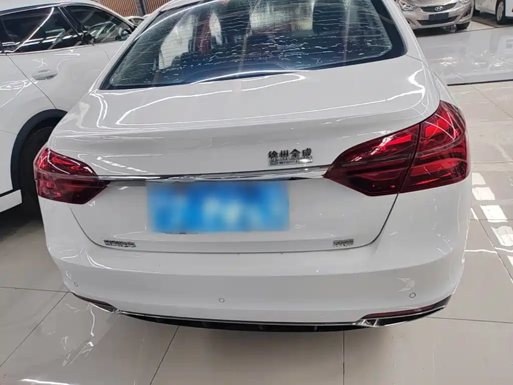 Geely Emgrand — миниатюра 6