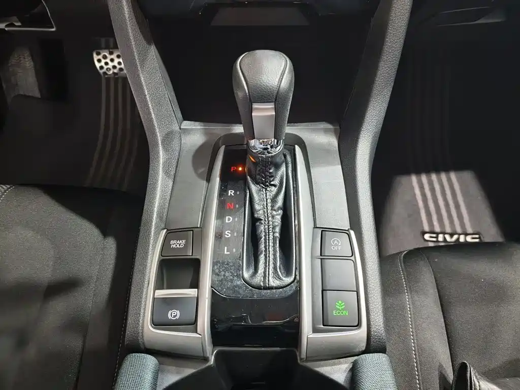 Honda Civic — миниатюра 14