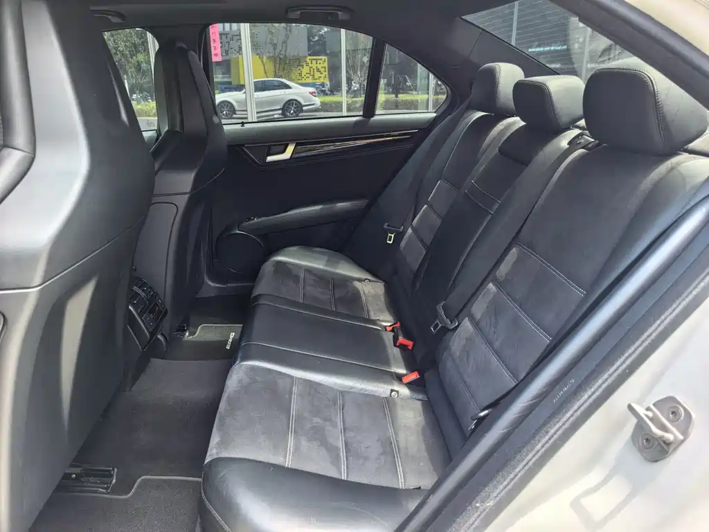 Mercedes-Benz C-Class AMG — миниатюра 16