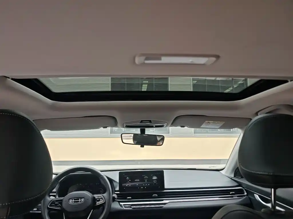 Geely Emgrand — миниатюра 18
