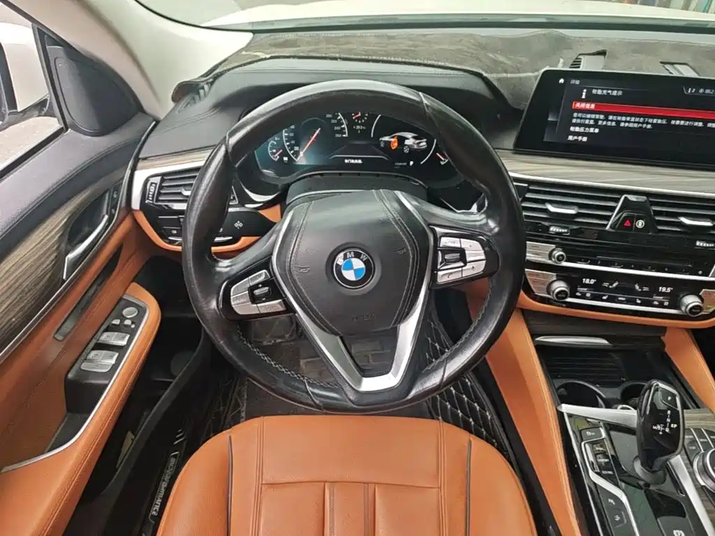 BMW 6 Series GT — миниатюра 11