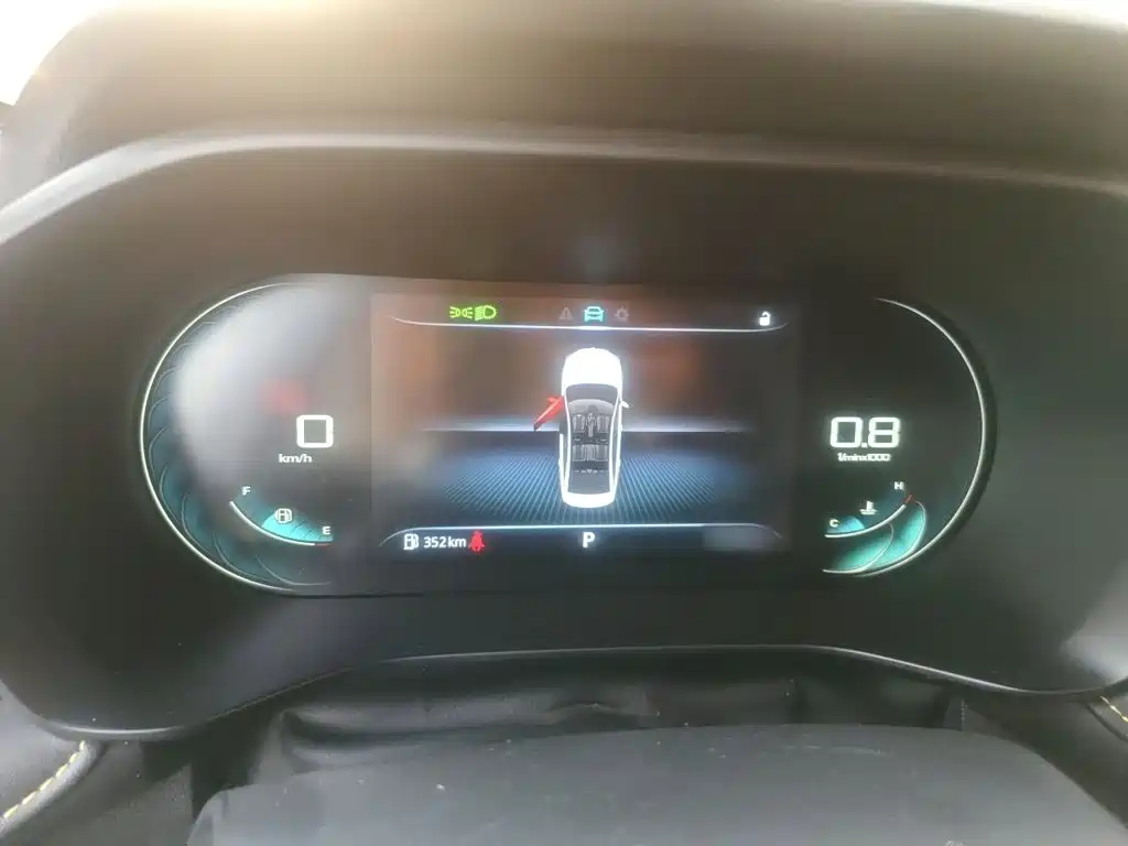 Roewe i5 — миниатюра 4