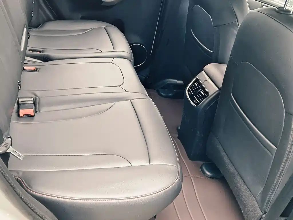 Haval M6 — миниатюра 11