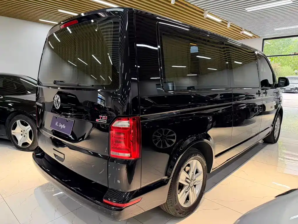 Volkswagen Caravelle — миниатюра 4