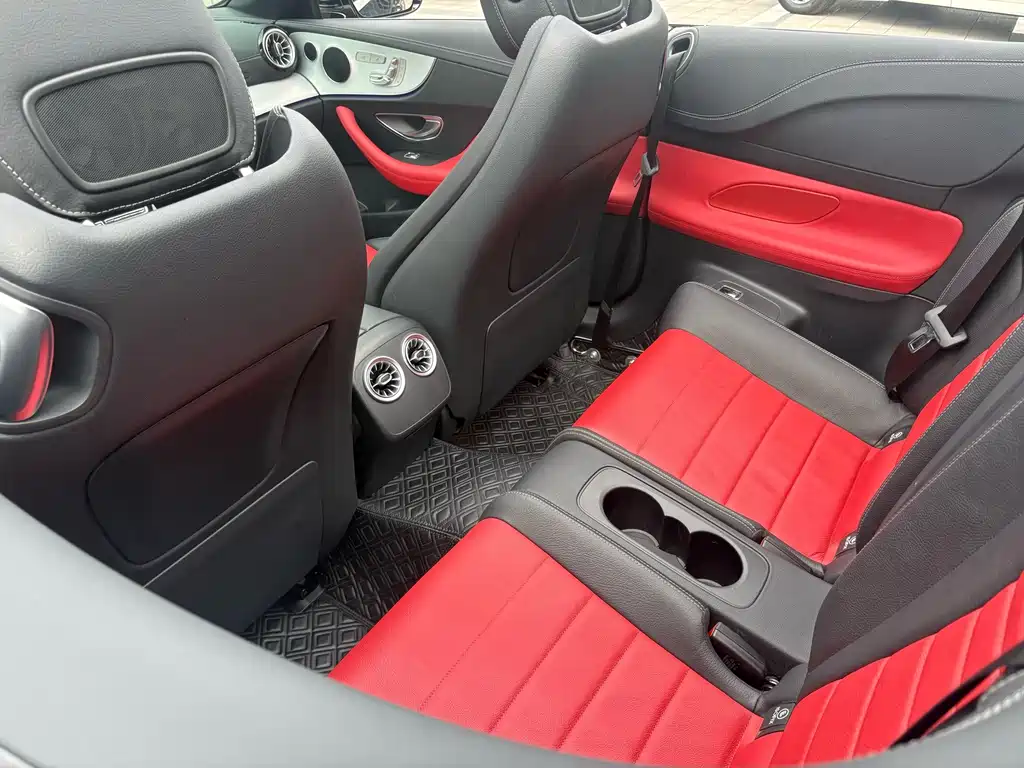 Mercedes-Benz E-Class (Import) — миниатюра 10