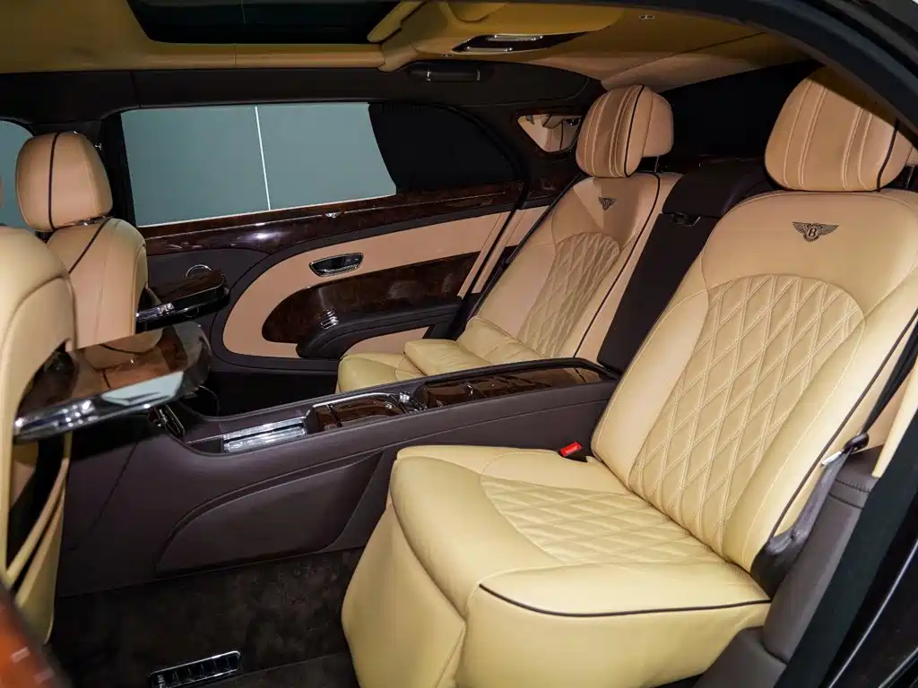Bentley Mulsanne — миниатюра 15