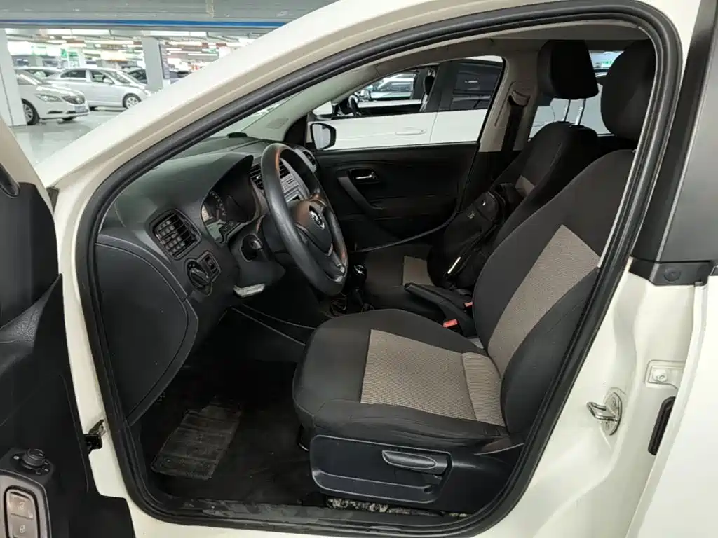 Volkswagen Polo — миниатюра 15