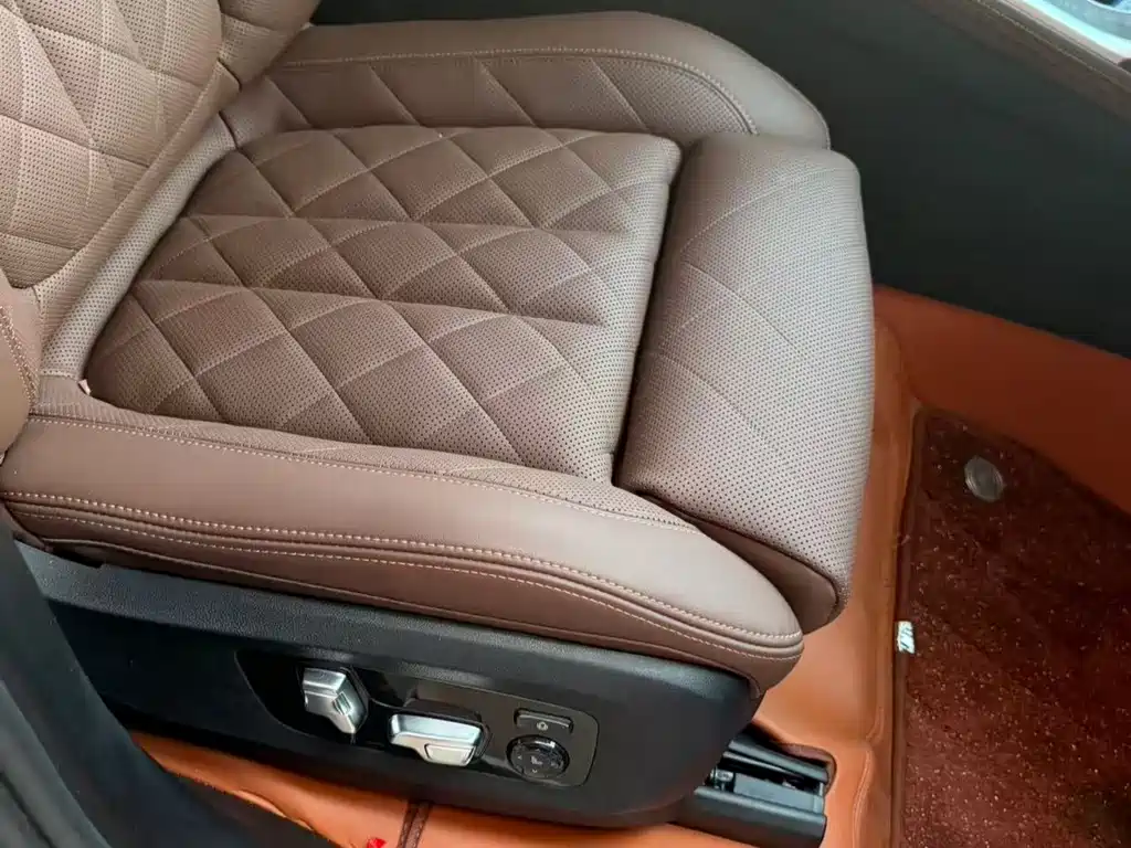 BMW X7 — миниатюра 17