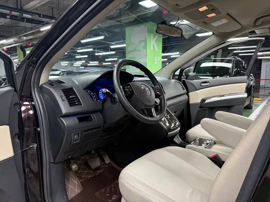 Mazda 8 — миниатюра 10