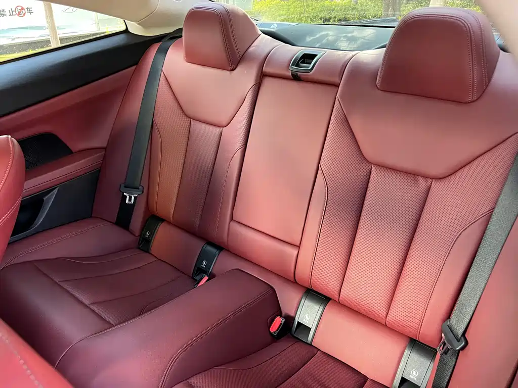 BMW 4 Series — миниатюра 10