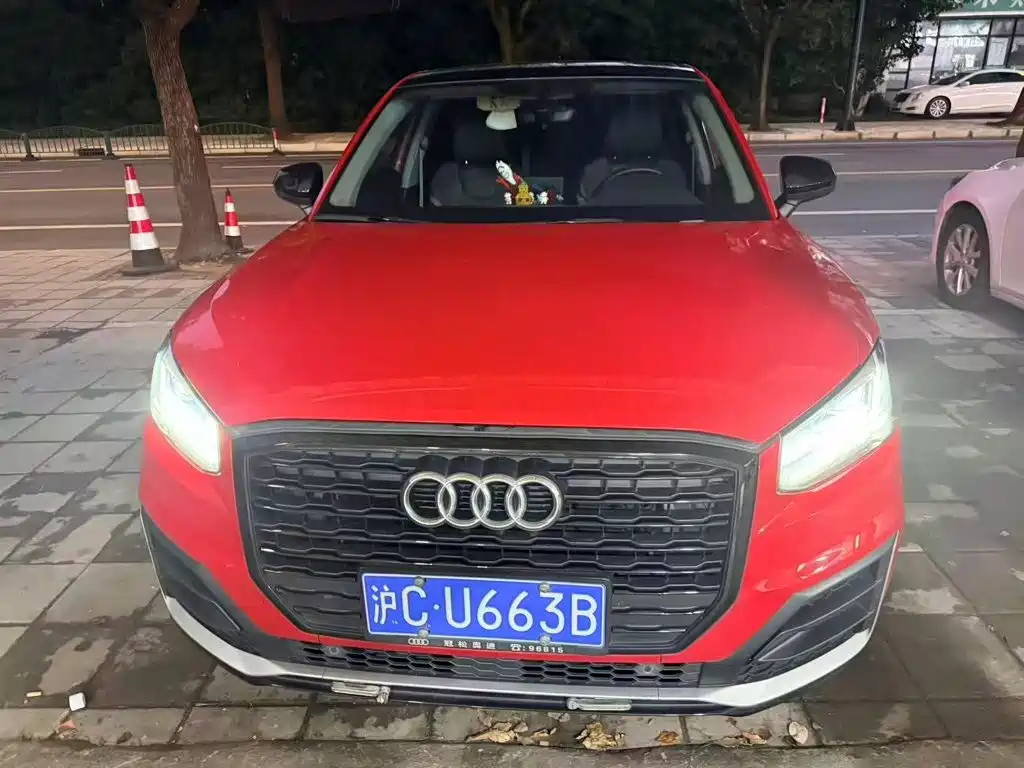 奥迪Q2L 2020款 35 TFSI 时尚致雅型 2020