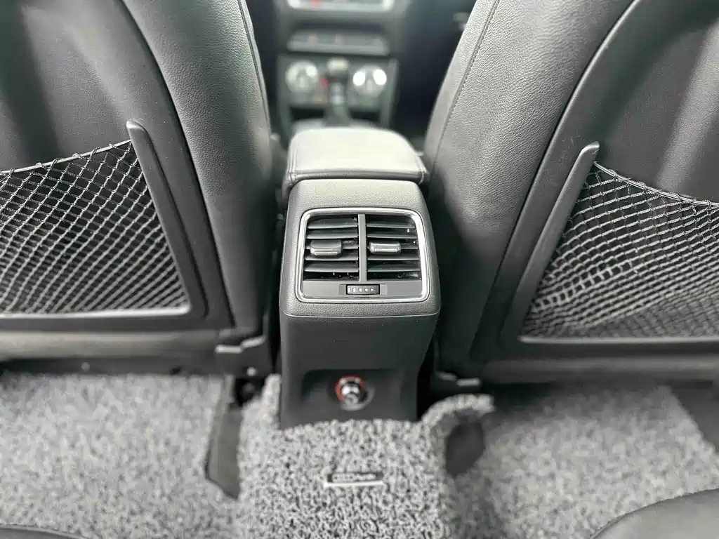 Audi Q3 (Import) — миниатюра 21