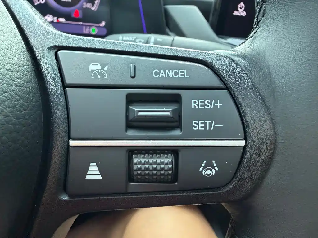 Honda Accord — миниатюра 13